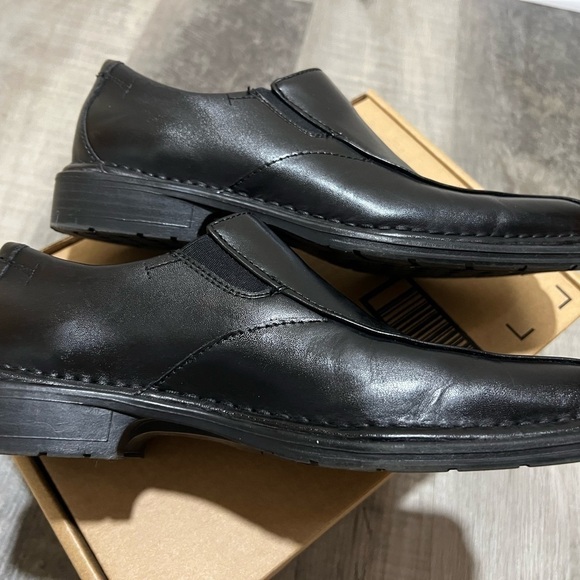 Nunn Bush - Picture 4 of 7